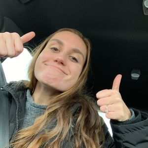 Meet your Posher, Mackenzie